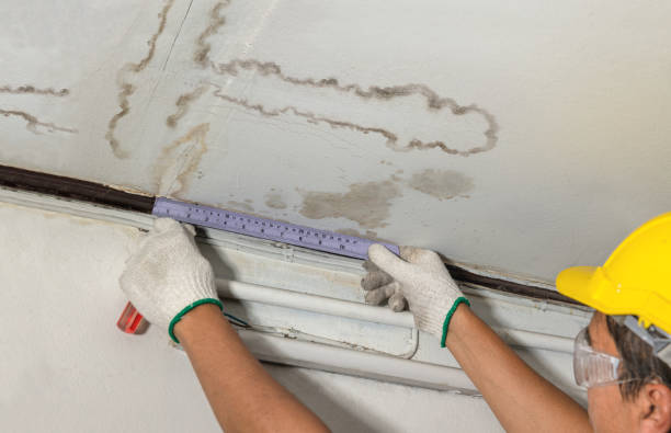 Reliable Burst Pipe Cleanup contractor in North Hollywood, CA by Water Damage Irwin